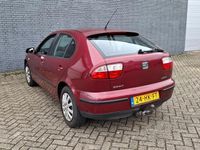 tweedehands Seat Leon 1.6-16V Signo Airco Nw APK