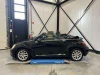 tweedehands VW Beetle Cabriolet 1.2 TSI Design BlueMotion Sport stoelen