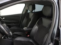 tweedehands Renault Clio IV 1.2 - 120PK TCe Intens | Navigatie | Climate Control | Cruise Control | 17 inch Velgen | Parkeersensoren | LED Lampen | Licht & Regen Sensor | Elektrische Ramen |