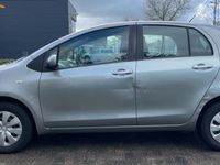 tweedehands Toyota Yaris 1.3 VVTi Sol AIRCO