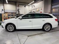 Occasion Skoda Octavia Business Line 110 PK (80 kW) 2022 Wit Stationwagen