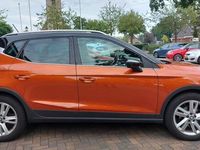 tweedehands Seat Arona 1.0 TSI FR Business Intense. Dealer onderhouden! Zeer netjes en luxe, o.a: camera, adapcruise, virtual cockpit, carplay