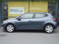 tweedehands Renault Clio V Zen TCe 90 GPF | Navigatie | Parkeersensoren achter | Apple Car play & Android Auto | Airco |