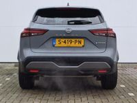 tweedehands Nissan Qashqai 1.5 e-Power N-Connecta Panoramadak / Lichtmetalen Velgen / Privacy Glass / Parkeercamera / Navigatie