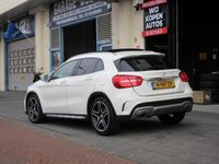 tweedehands Mercedes GLA220 d 4Matic Prestige AMG Pano