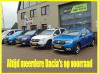 tweedehands Dacia Lodgy 1.2 TCe Stepway 7-persoons - Prijs inclusief 12 maanden BOVAG-garantie en afleveren -