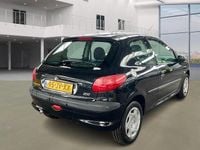 Occasion Peugeot 206 75 PK (55 kW) 2002 Zwart Hatchback