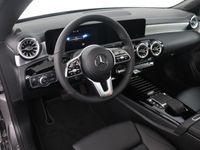 tweedehands Mercedes CLA180 Shooting Brake Luxury Line | Panorama - Schuifdak