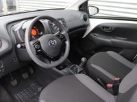 tweedehands Toyota Aygo 1.0 VVT-i x-fun