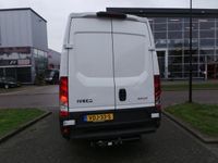 tweedehands Iveco Daily 35S14V 2. L2H2 NAP AircoCruise3persTrekhaak