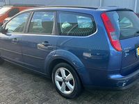 Occasion Ford Focus Futura 101 PK (74 kW) 2005 Blauw Stationwagen