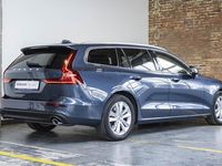 tweedehands Volvo V60 B4 Automaat Business Pro | Blind Spot | Parkeercamera | Park Assist voor en achter | Adaptive cruise control | Extra getint glas | Keyless entree |