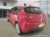 Occasion Alfa Romeo Giulietta Exclusive 170 PK (125 kW) 2015 Rood Hatchback