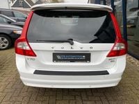 Occasion Volvo V70 Summum 230 PK (169 kW) 2009 Wit Stationwagen