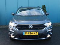 Occasion VW T-Roc Style 112 PK (82 kW) 2022 Grijs, metallic lak SUV
