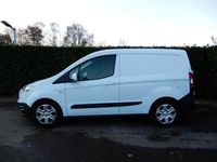 tweedehands Ford Transit COURIER 1.5 TDCI Trend. Origineel Nederlandse bus met NAP.