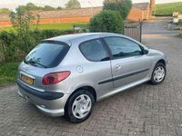 Occasion Peugeot 206 75 PK (55 kW) 2003 Grijs Hatchback