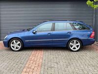 Occasion Mercedes C320 Avantgarde 225 PK (165 kW) 2005 Blauw Stationwagen