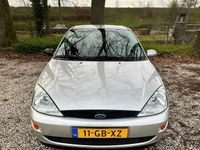 tweedehands Ford Focus 1.6-16V Trend