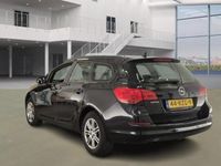 tweedehands Opel Astra Sports Tourer 1.4 Edition AIRCO PSENSOR NAVI CRUIS