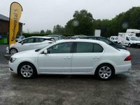 tweedehands Skoda Superb 1.6 TDi GreenLine - GPS - TOIT OUVRANT - CLIM