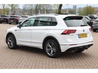 tweedehands VW Tiguan 2.0 TSI 4Motion Highline R-line / Trekhaak / Panor