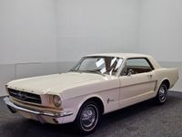 tweedehands Ford Mustang (usa)Coupé *AIRCONDITIONING* 200Cu / 6-Cilinder / 1965 / Wimbledon White / C4 Cruise-O-Matic Automaat