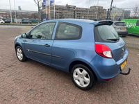 Occasion Renault Clio II 75 PK (55 kW) 2009 Blauw Hatchback