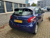 tweedehands Peugeot 208 1.2 VTi Blue Lease