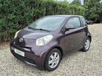 Occasion Toyota iQ 68 PK (50 kW) 2010 Paars Hatchback