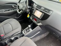 tweedehands Kia Rio 1.4 CVVT Automaat DynamicLine Navi/Camera/Trekhaak Staat in Hardenberg