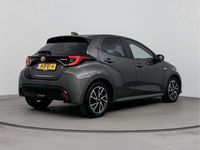Occasion Toyota Yaris Hybrid Executive 116 PK (85 kW) 2021 Grijs Hatchback