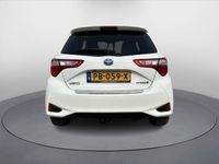 tweedehands Toyota Yaris 1.5 Hybrid Premium | 103.306 km | 2017 | Hybride Benzine