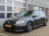 tweedehands VW Golf 2.0 TDI GTD 184PK / Panoramadak / Xenon / Navigati