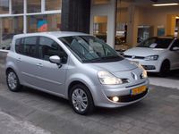 Occasion Renault Grand Modus Exception 111 PK (81 kW) 2011 Grijs MPV