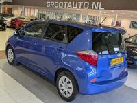 Occasion Toyota Verso-S 101 PK (74 kW) 2011 Blauw MPV