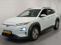tweedehands Hyundai Kona EV Premium 64 kWh LEDER | LED | KEYLESS | FULL OPTIONS