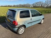 Occasion Renault Twingo Initiale 75 PK (55 kW) 2003 Blauw Hatchback