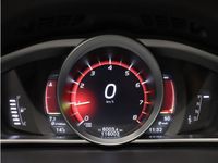 tweedehands Volvo V40 CC T3 Automaat Polar+ Luxury / Standkachel / Keyless / Harman Kardon / Pan. dak