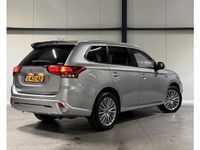 Occasion Mitsubishi Outlander Intense+ 225 PK (165 kW) 2021 Grijs SUV