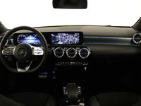 tweedehands Mercedes A250 e AMG Nightpakket | Panoramadak | Dode hoek ass | Sfeerverlichting | Augmanted Reality | Advanced Sound | Carplay | DAB | Inclusief 24 maanden Certified garantie voor Europa.