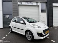 Occasion Peugeot 107 Active 68 PK (50 kW) 2012 Wit Hatchback