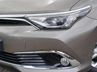 tweedehands Toyota Auris 1.8 Hybrid Executive | Uniek interieur | PDC V+A | Stoelverwarming | Camera | Clima | Navi