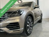 tweedehands VW Touareg 3.0 TDI 286 PK Tiptronic Atmosphere | Navi | Led Matrix | 21" | Camera | Leder | Virtual Cockpit | Panoramadak | Luchtvering etc. etc. | Org. NLD. | NAP |