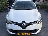 Occasion Renault Clio GrandTour Night&Day 90 PK (66 kW) 2015 Wit Stationwagen