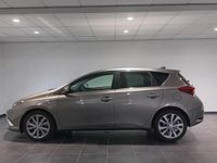 tweedehands Toyota Auris 1.8 Hybrid Executive