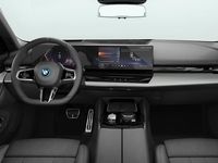 Nieuw BMW i5 M Sport 250 kW (340 PK) 2026 Oxidgrau metallic (grijs metallic) Sedan