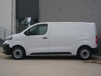 Nieuw Peugeot e-Expert 100 kW (136 PK) 2025 Wit Van