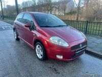 Occasion Fiat Grande Punto 77 PK (56 kW) 2006 Rood Hatchback