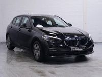 Occasion BMW 118 Advantage 136 PK (100 kW) 2022 Zwart Hatchback